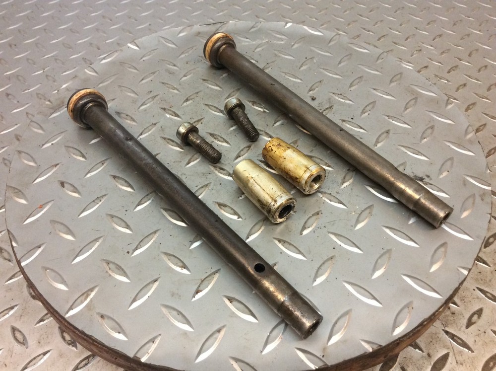 1982 81-82 Honda CM450C CM450 CM 450 Front Fork Plunger Set