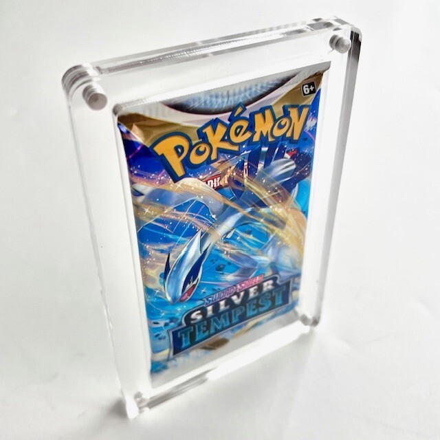 Booster Pack Protector Case – Acrylic Magnetic Display for Pokémon MTG Yu-Gi-Oh