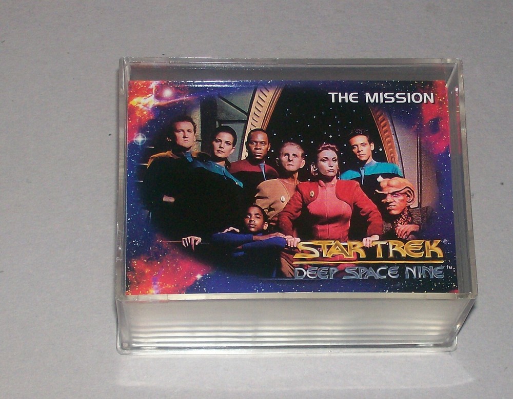 BASE SET: Star Trek Deep Space 9 1-100 1993