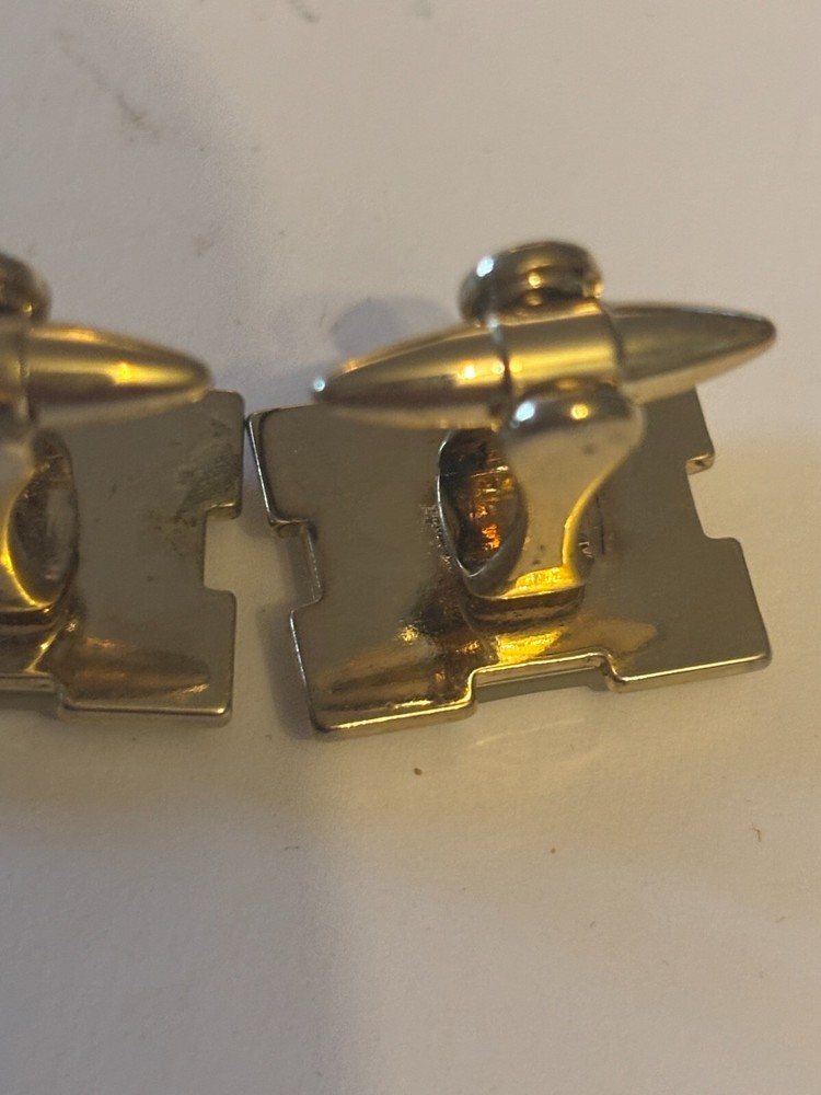 Gold cufflinks with concave MoP filling