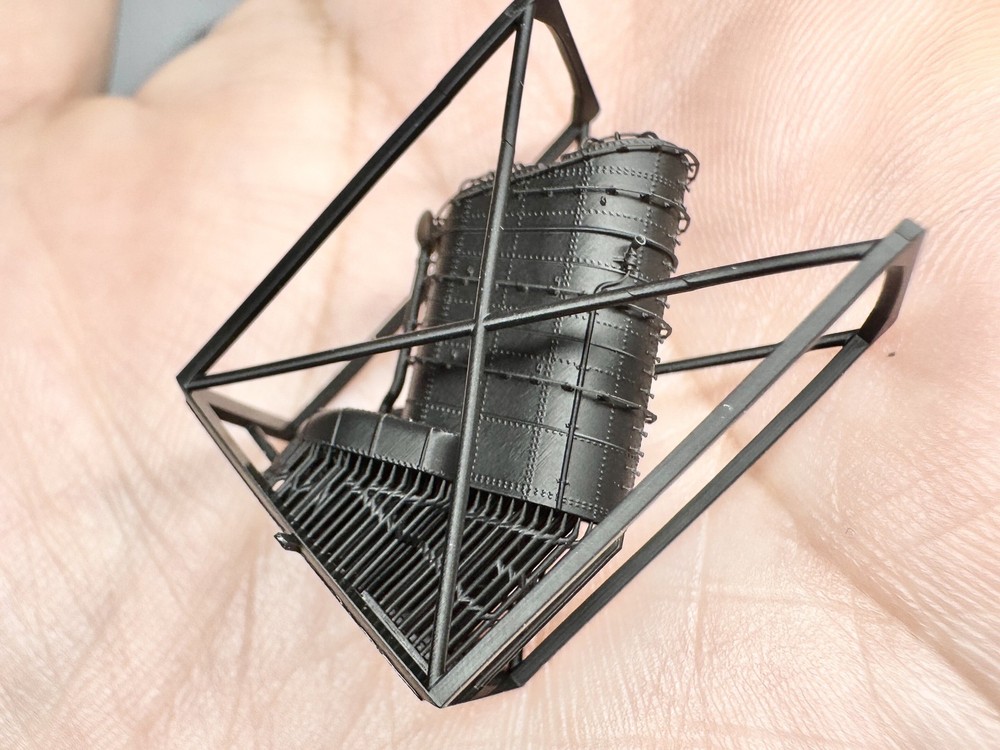 SSMODEL R350122 1/350 scale front chimney