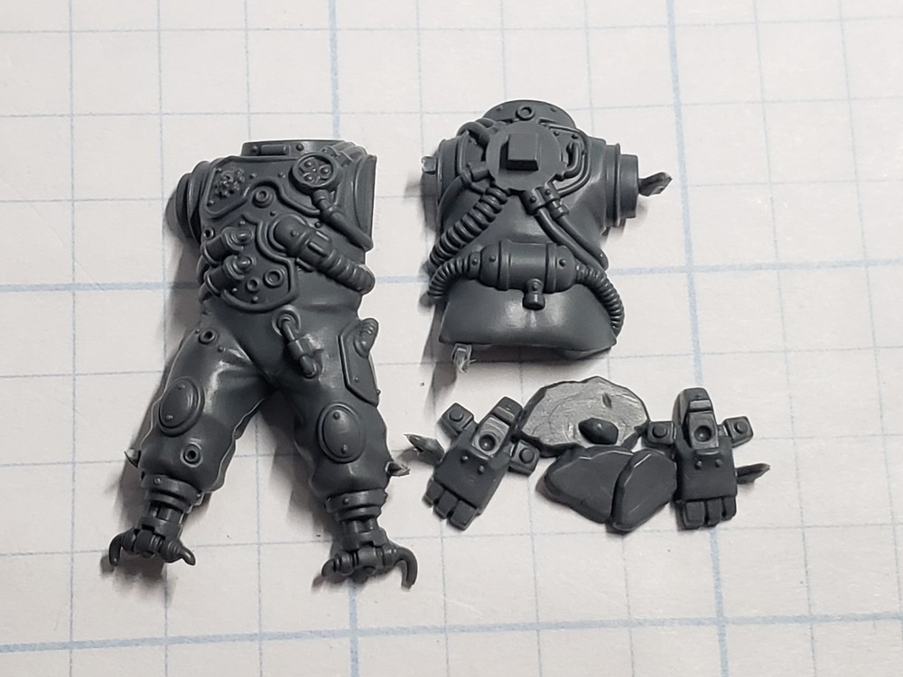 40k Adeptus Mechanicus Bits Battleclade Gun Servitor Bionic Torso Legs #11
