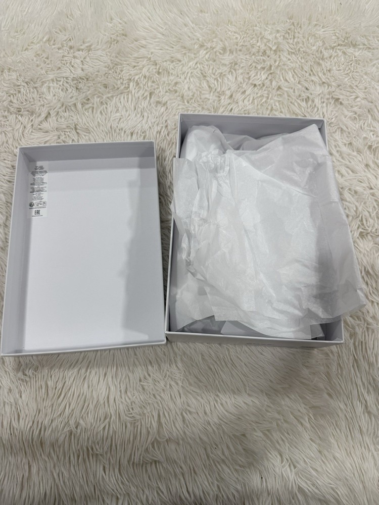 BOSS Kids Empty Shoe Box