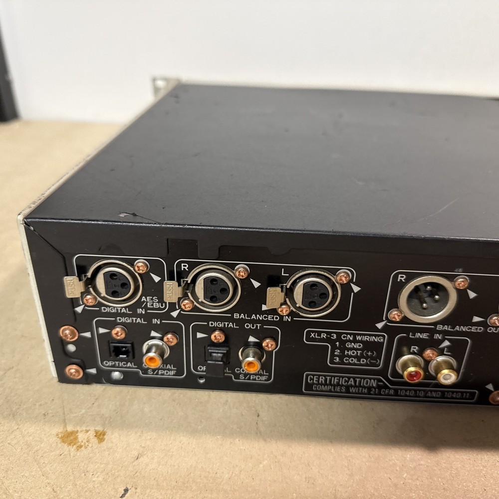 Fostex CR300 Professional Compact Disc Recorder