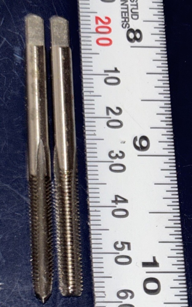 BRUBAKER 10-32 Taps ONE TAPER & ONE BOTTOM NF 4FLTGH7 3FLB Read Description