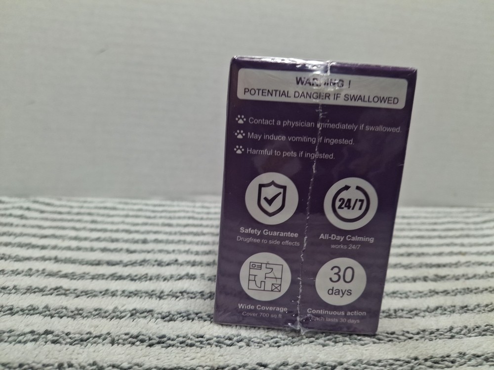 Cat Pheromones and Calming Diffuser for All Cats Pheromone Diffuser + 2 refills