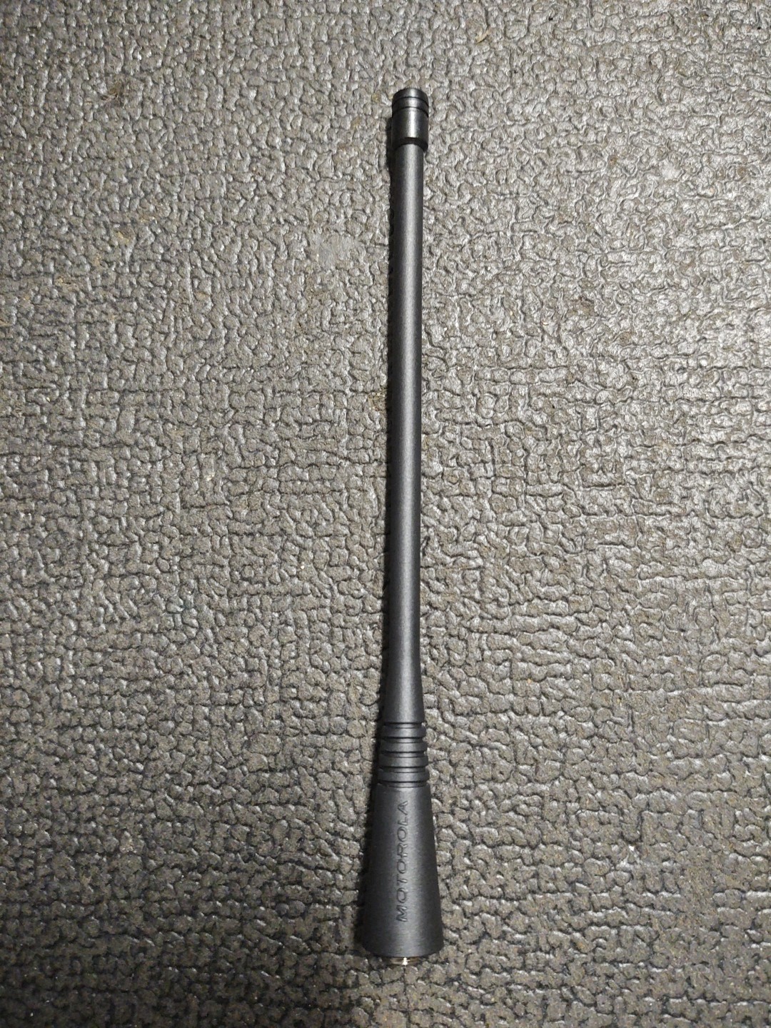 Motorola PMAE4016A Motorola UHF Antenna 403-520 MHz CP200D HT1250 HT750 CP185