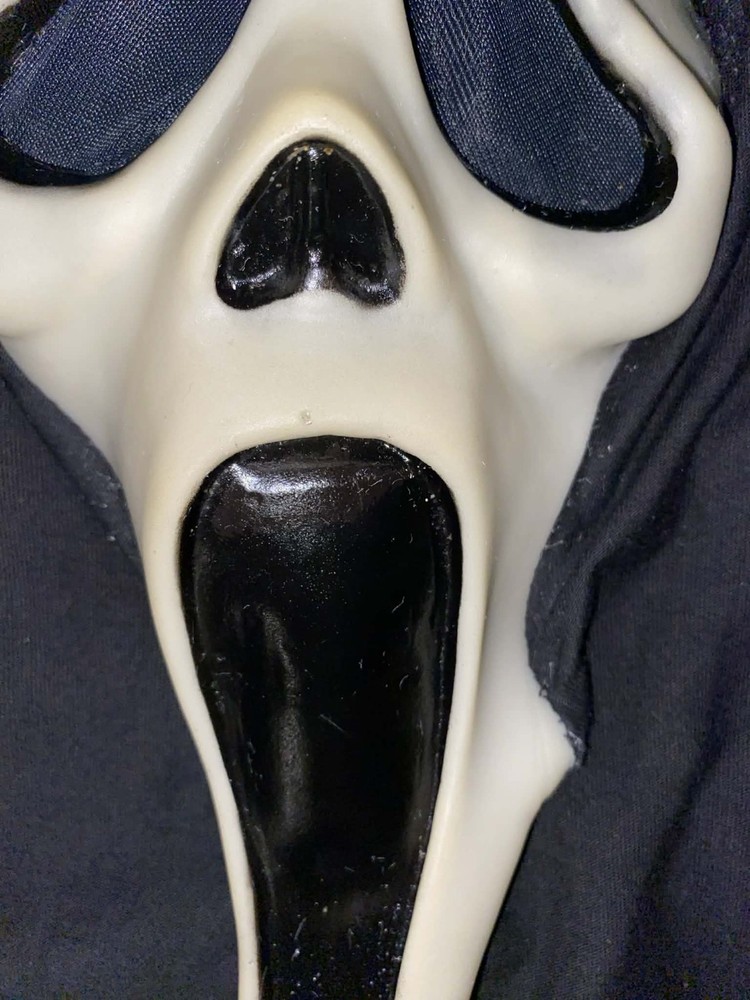 Ghostface Scream Mask Gen 1
