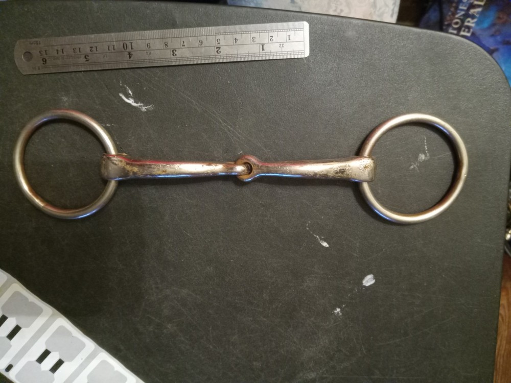 Loose Ring Snaffle Bit  5 1/2 in