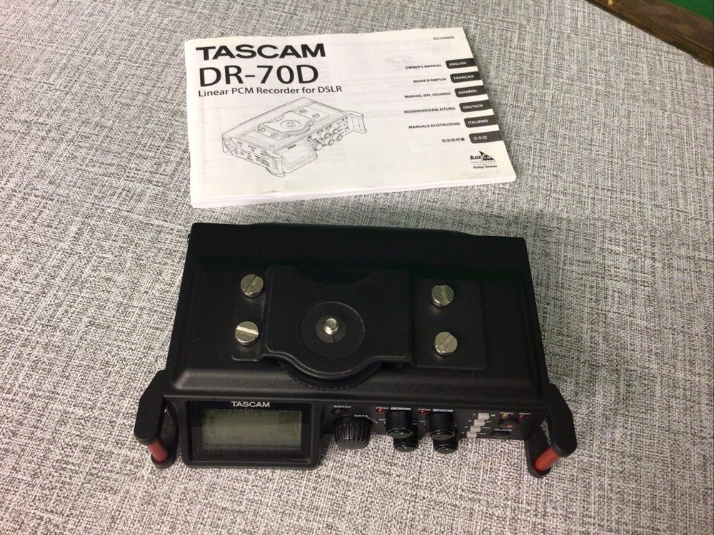 Tascam DR-70D Recorder