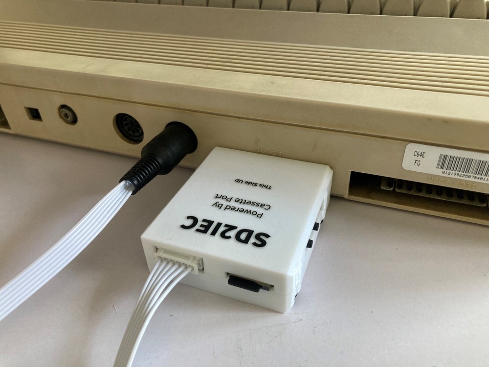 Commodore 64 MicroSD Card Reader (SD2IEC) Powered by Cassette Port C64