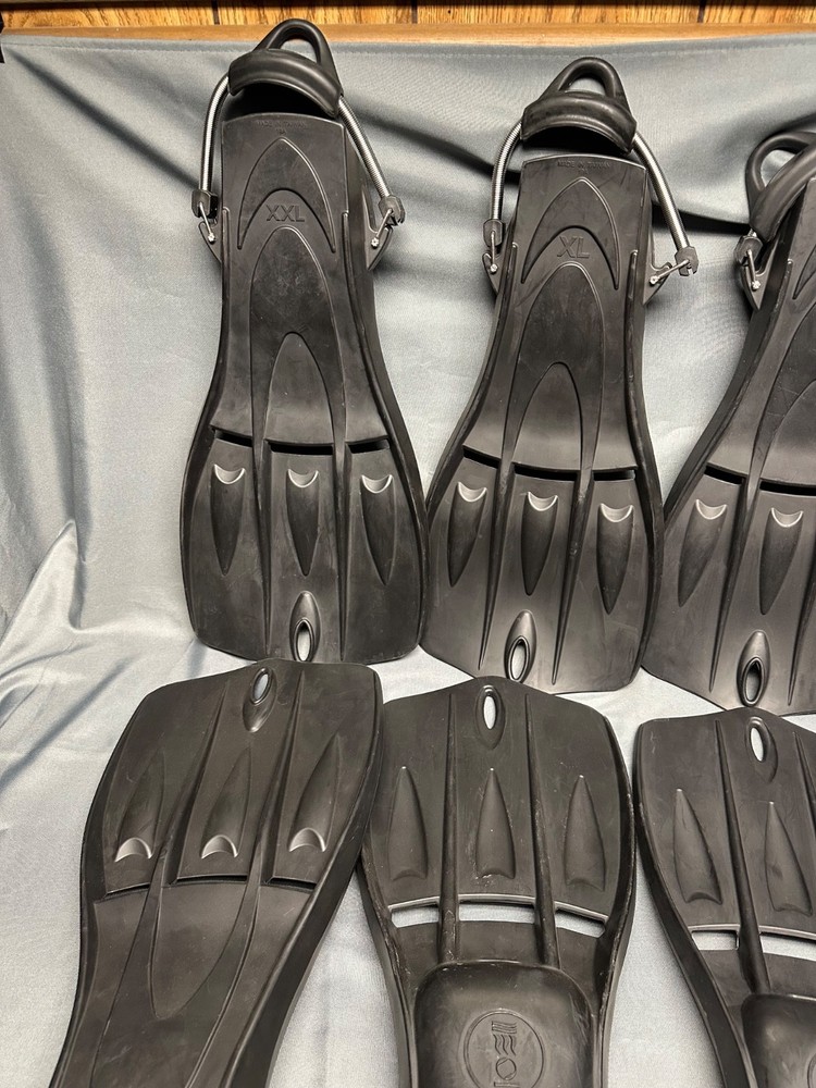 Fourth Element Tech Fin Scuba Fin. Size X -Large Black