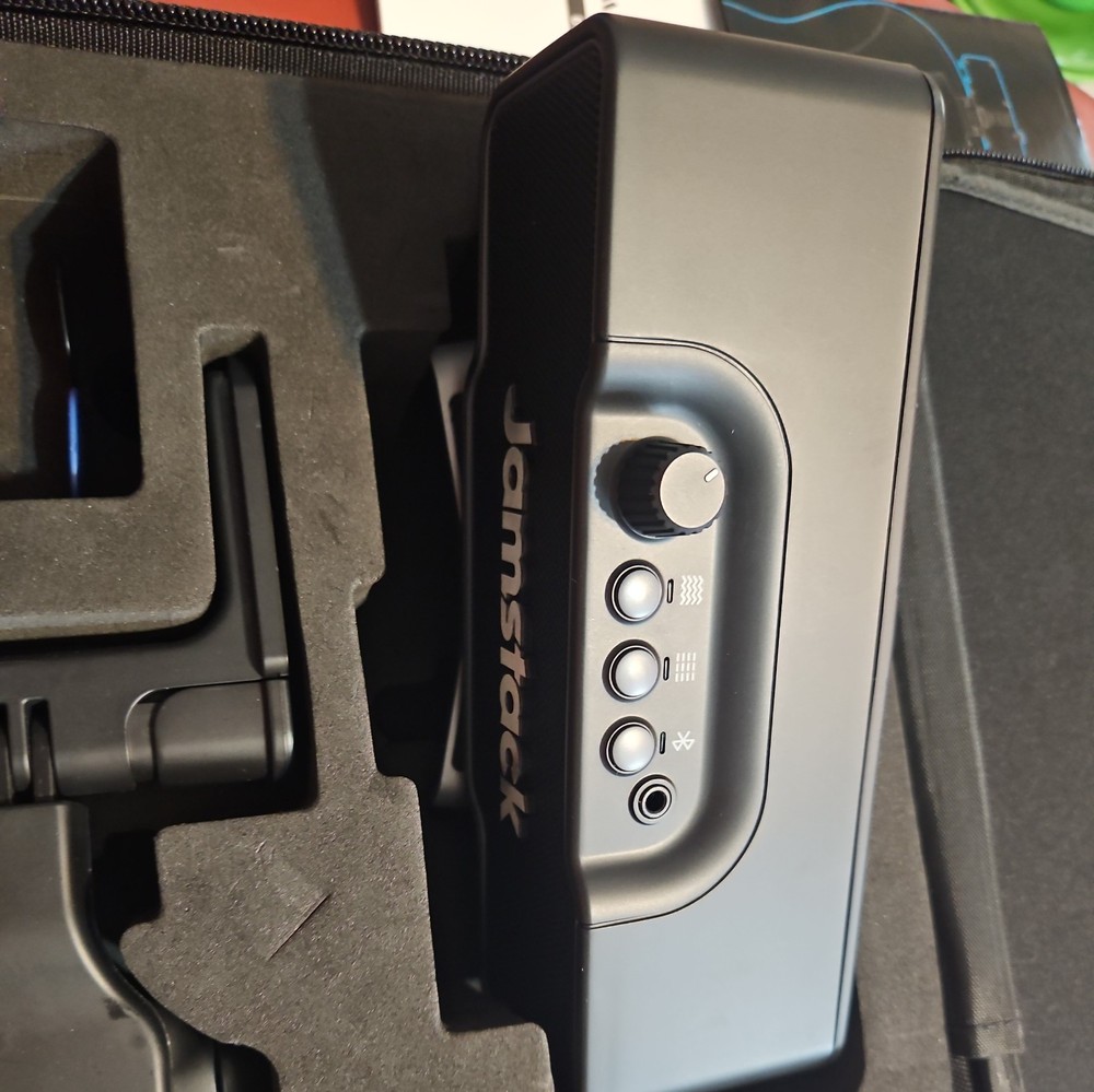 Jamstack Bluetooth Guitar Amplifier Case Included And Attachments