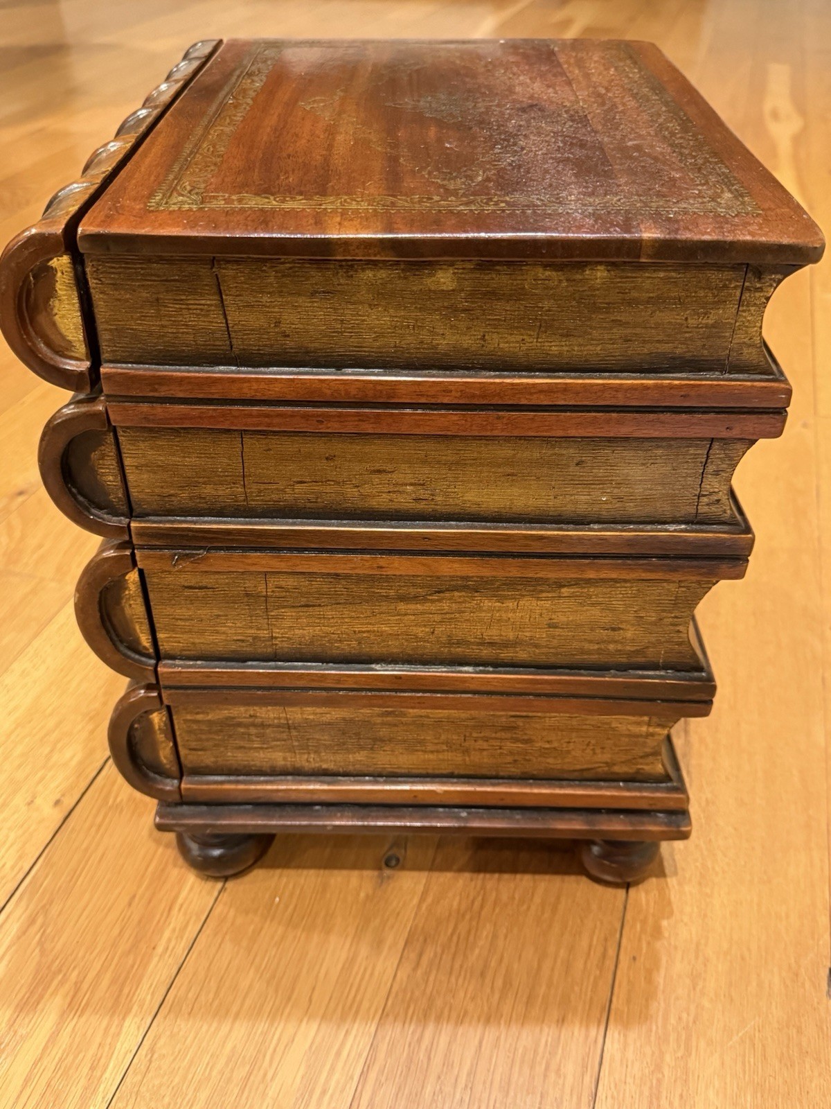 Theodore Alexander Faux Book Scholar’s Chest Model 1100-054 13.5” X 13 X 11.5”