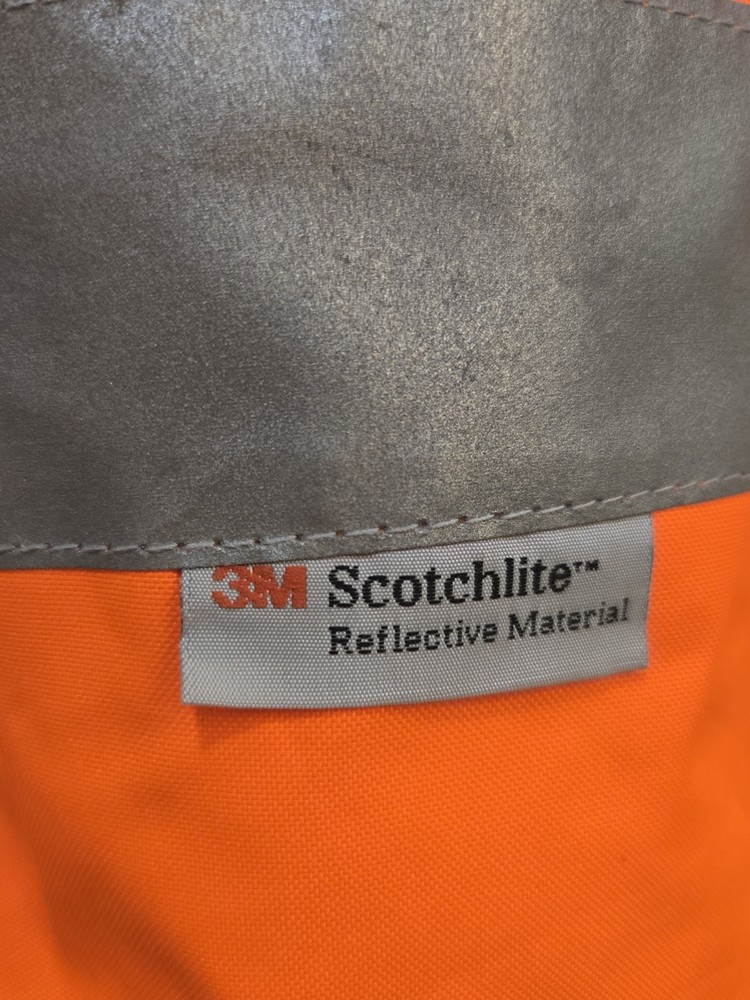 VEA Size Med Safety Jacket, Reflective Polyester, work ware, Hunting, Orange New