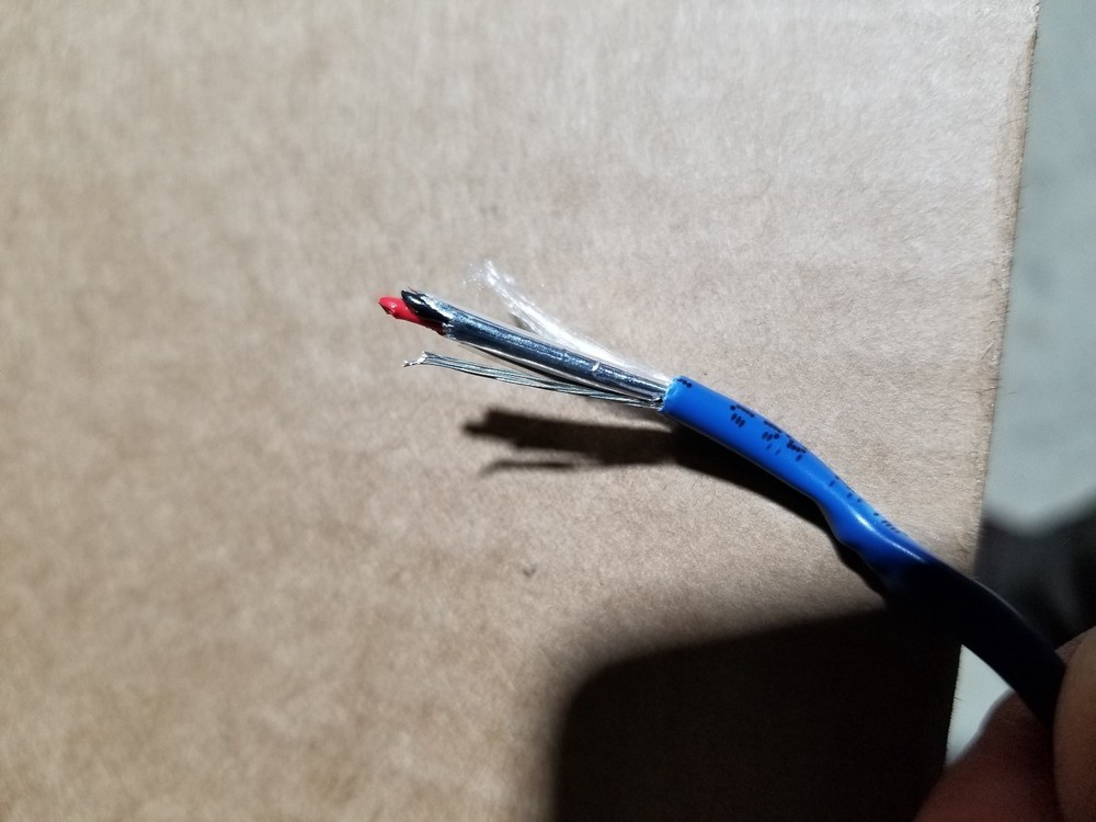 Southwire/Tappan F40015 18/2C Solid Shielded Fire Alarm Cable Riser Blue /100ft