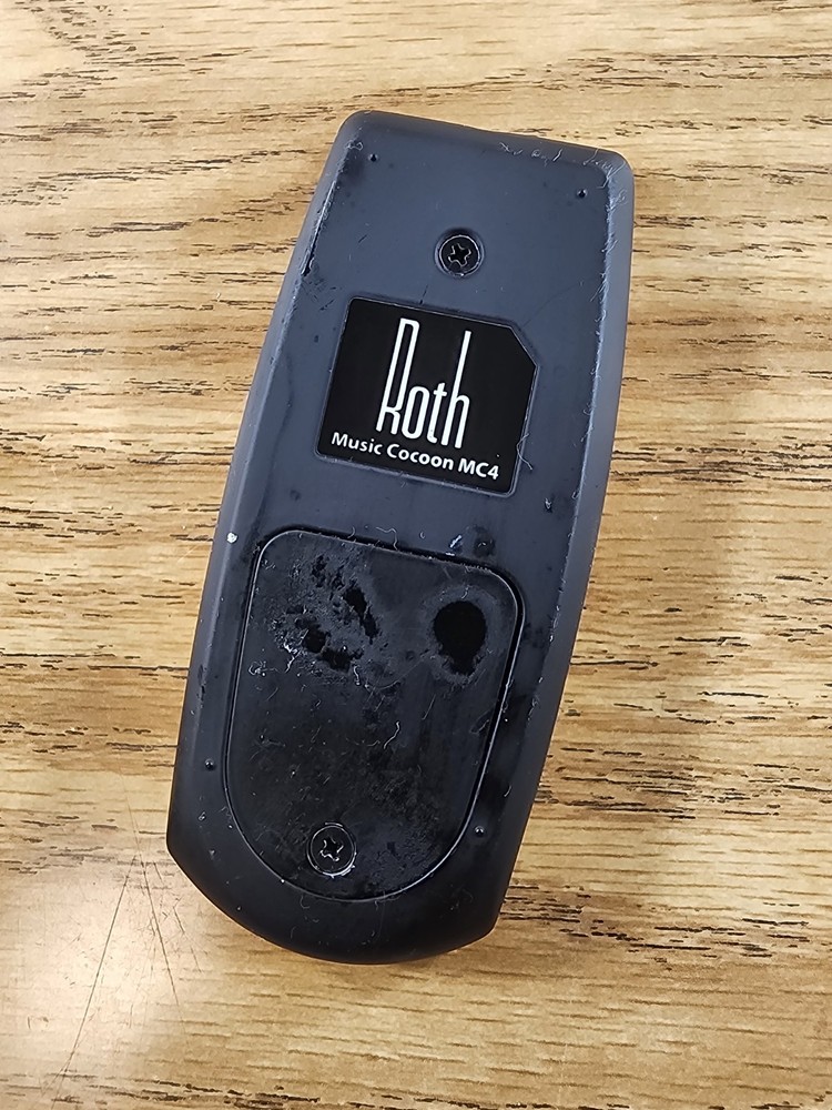 ROTH MUSIC COCOON MC4 Apple Ipod Dock (missing Power Box) Tested