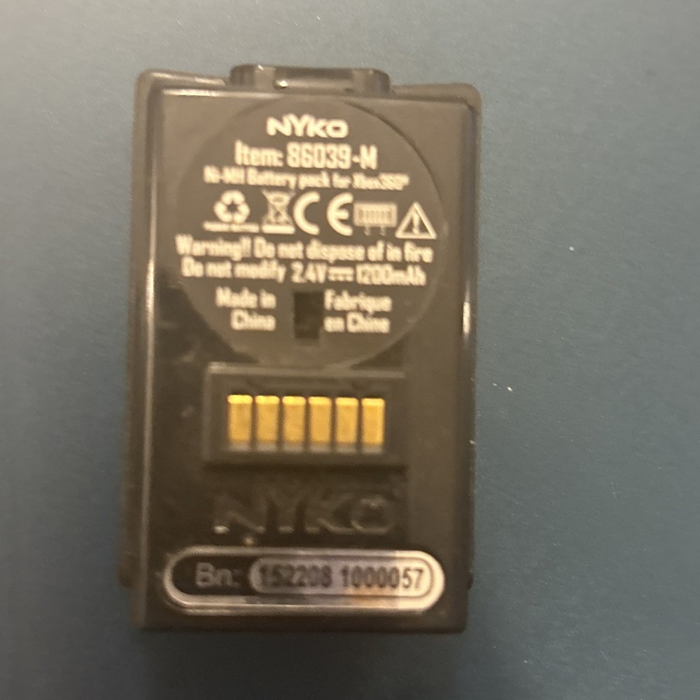 Nyko Rechargeable Controller Battery Pack Black Model 86039-M For Xbox 2E