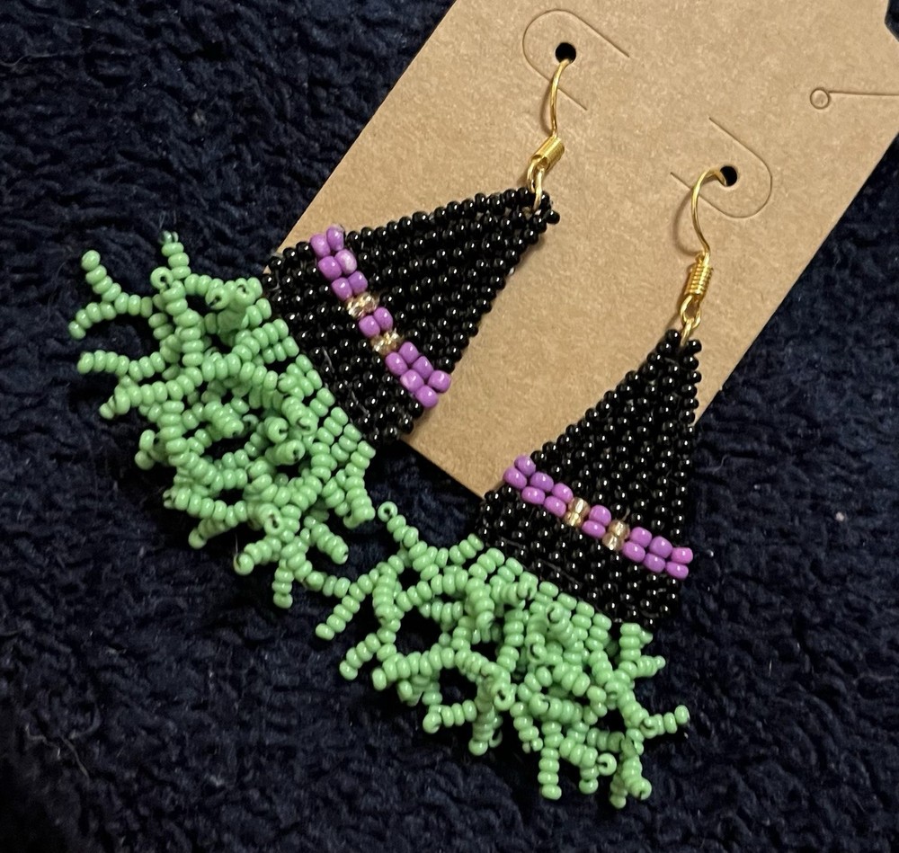 Handmade, Seed Bead, “Witch’s Hat”, Halloween Earrings