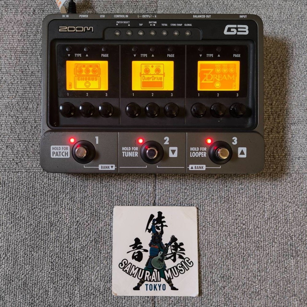 ZOOM G3 Guitar Multi Effect Amplifier Simulator Used W/AC Adapter From JP