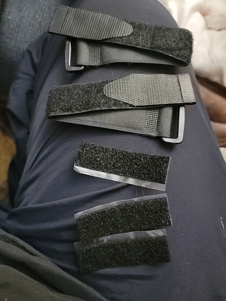 AN/PEQ-16A Pouch,Tech Manual, Laminated Card+Pattern diffusers+straps NEW+AFAK