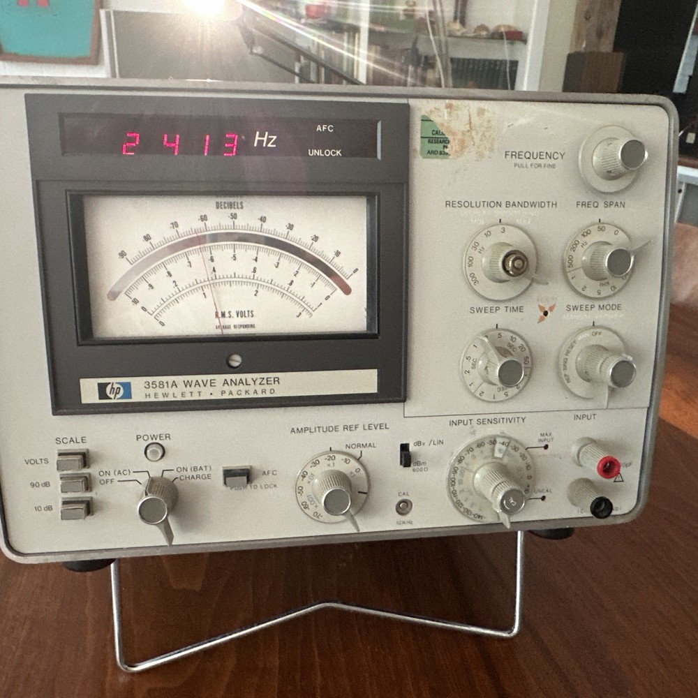 HP 3581A Wave Analyzer