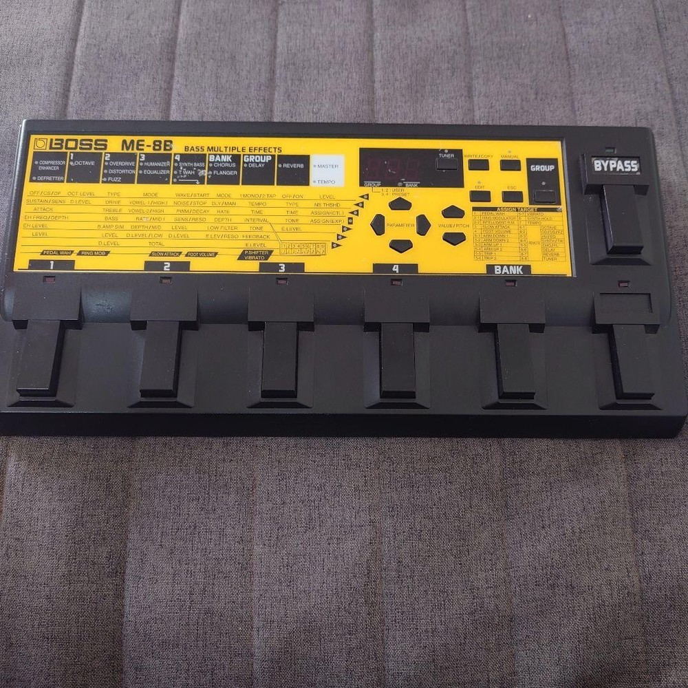 BOSS ME-8B bass effector
