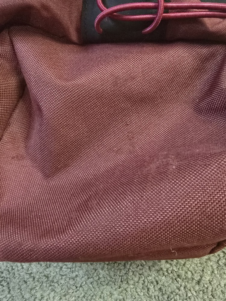 Quest Adrift 2l Hrdration Backpack Red Used