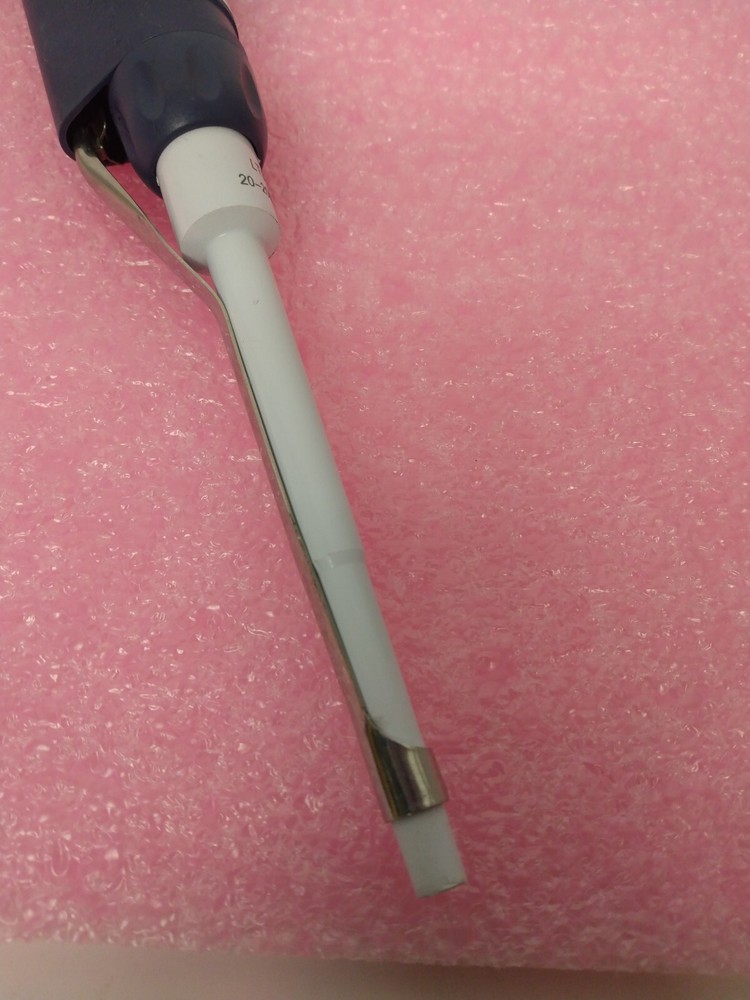 Rainin 20-200uL Pipette