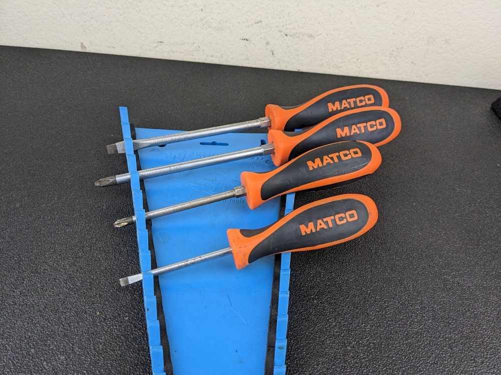 #bj306 Matco Tools 4 Piece Orange Screwdriver Set