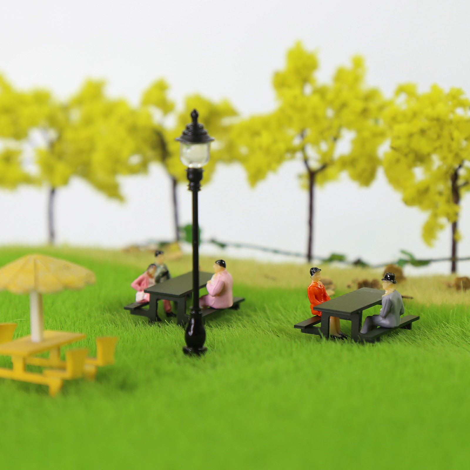 P87S 60pcs All Seated HO Scale 1:87 Painted Figures Passenger Sitting People