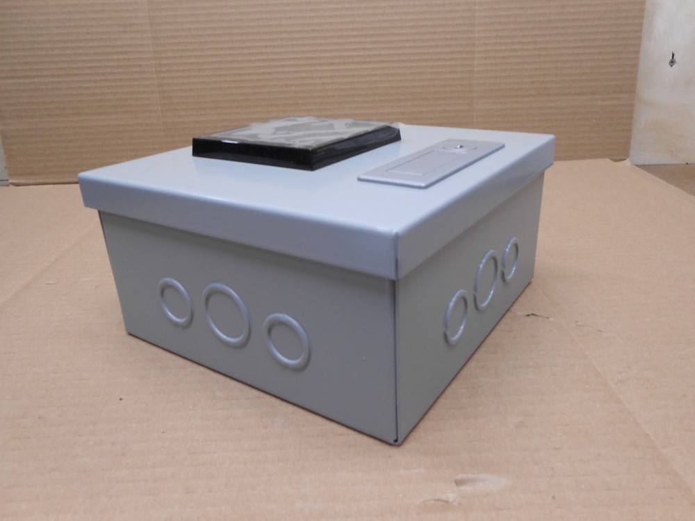 NEW CIRCUTOR CVM-C10-ITF-485-ICT POWER METER ANALYZER TABLE ENCLOSURE (9 AVAIL)