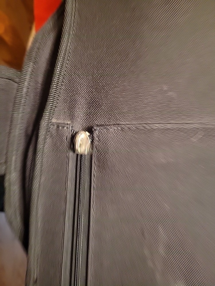 3/4 Unbranded Violin Case Missing Zipper Pull On Outside Pocket