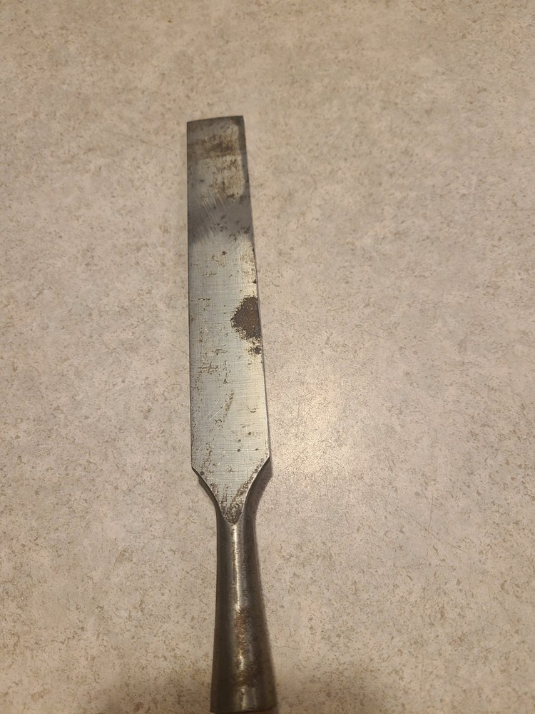 Stanley No 720 Chisel 1” Wide. R3