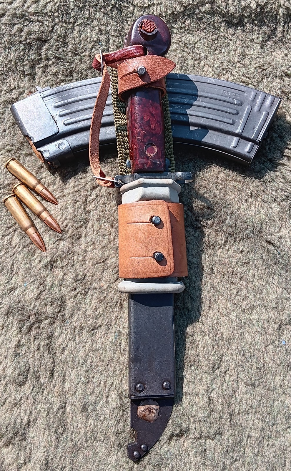 Soviet Era Romanian Type I Bayonet w/ Complete Sheath - Unissued Cold War #4