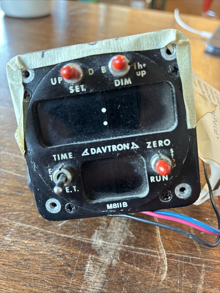 Davtron Digital Clock P/N M811B