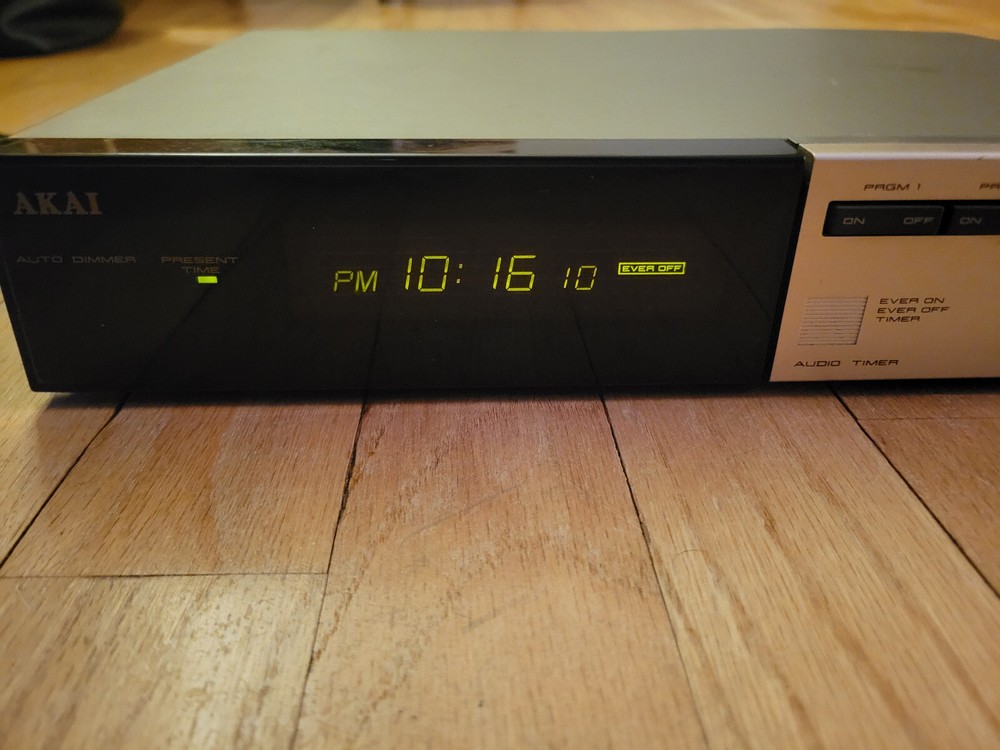 AKAI DT-M33 timer digital quartz clock 3 program settings ez on/off button