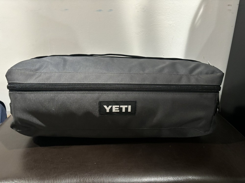 Yeti Lowlands Blanket (Smoke Blue). Never Used !!! Tag Still On It!
