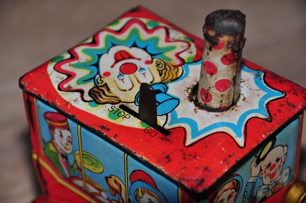 Vintage KO Japan Tin Clockwork Circus Car - Working