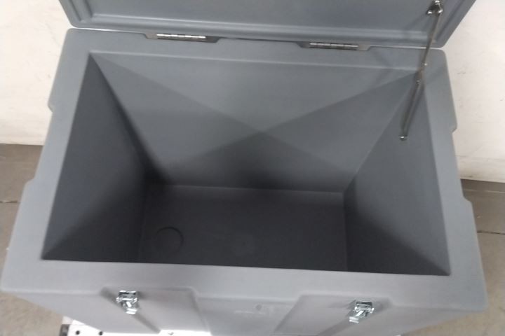 ThermoSafe 301 3.75 Cu Ft Capacity 200 Lb Capacity Dry Ice Storage Chest