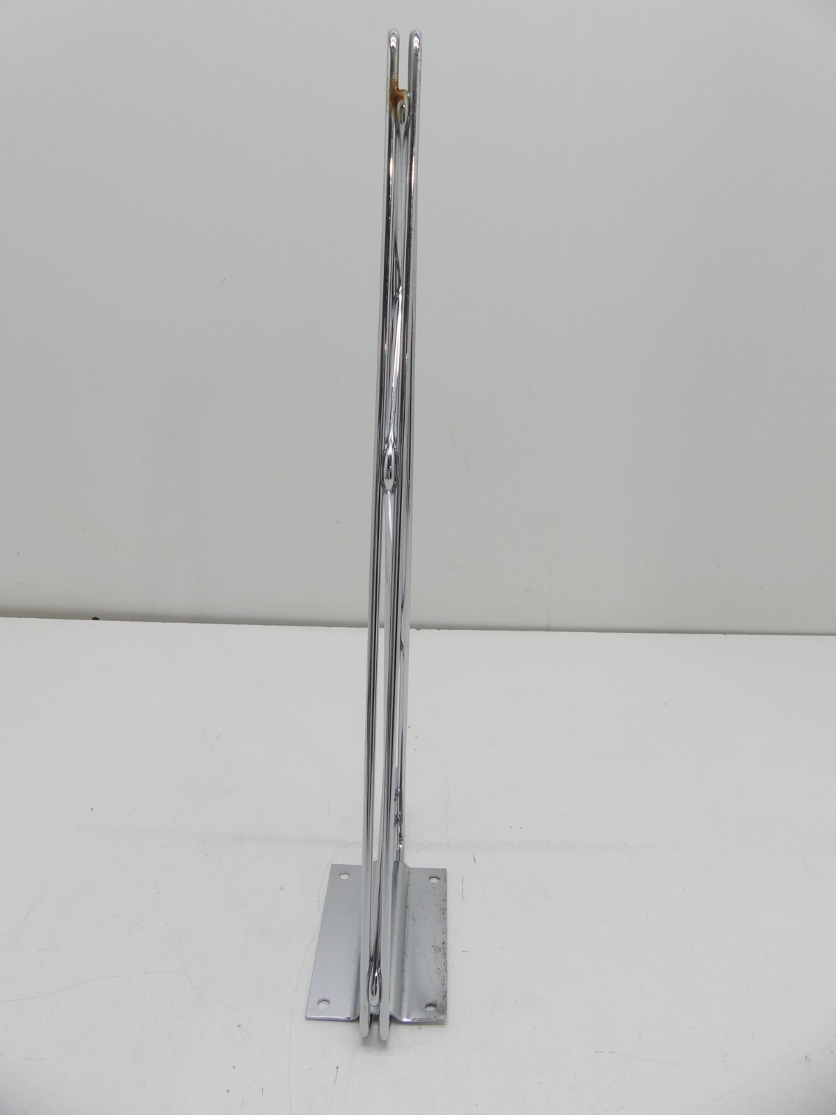 Advance Tabco 18" Double Wall Bracket DB-18