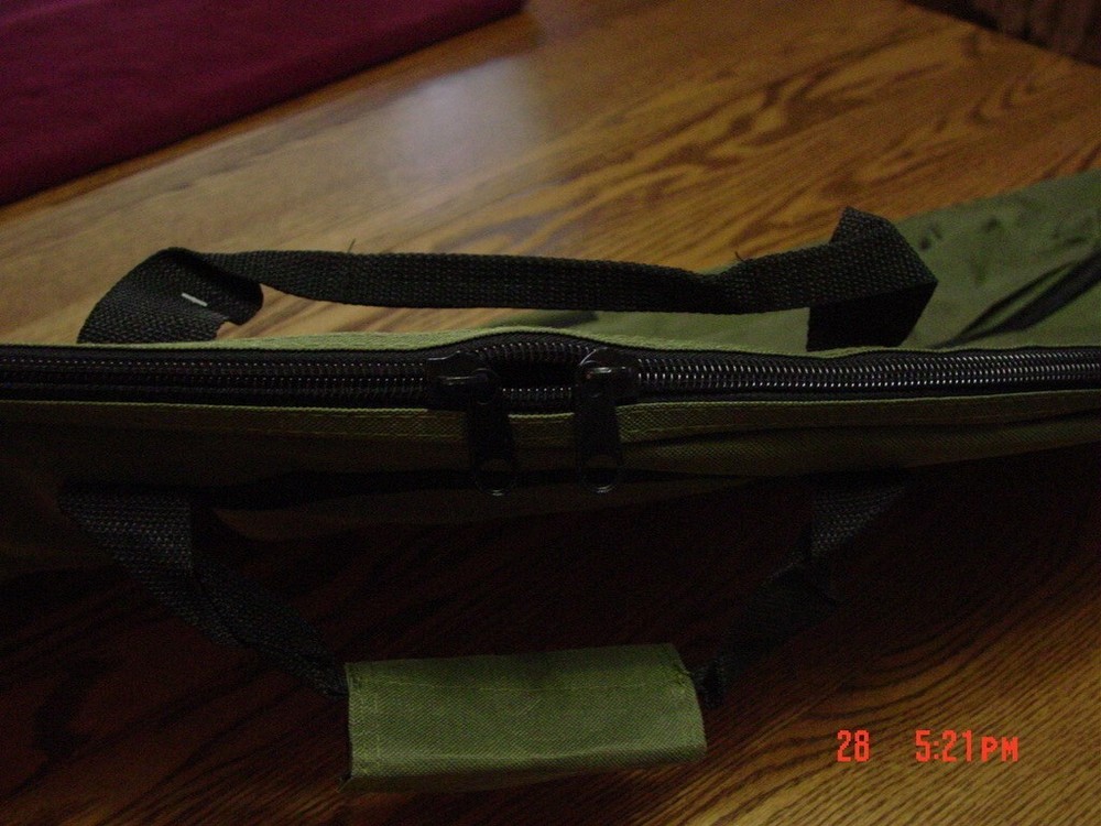 NWT Green Soft Side Bow Case by Strike Zone