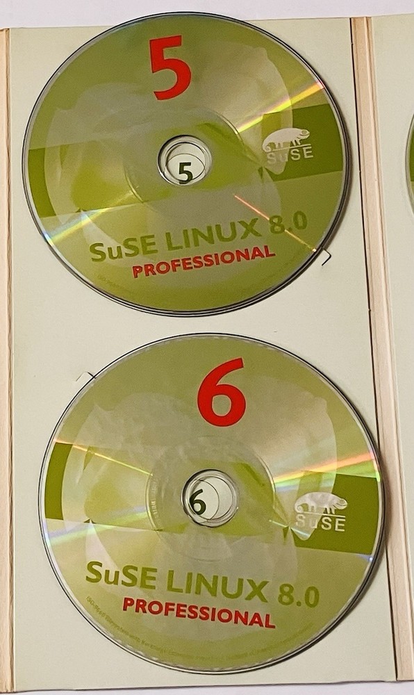 SuSE Linux 8.0 Professional 7-CD Box Set (Slim) Vintage Linux OS Manual 2000s PC