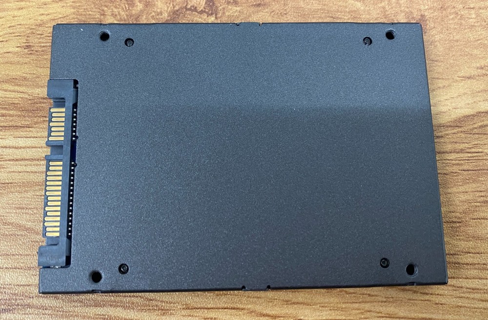 Kingston 240GB 2.5" SSD Solid State Drive SV300S37A/240G *TESTED, WORKING*
