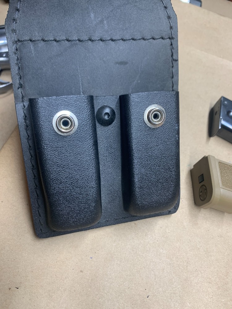 Safariland Magazine Pouch Double Stack Long Magazines