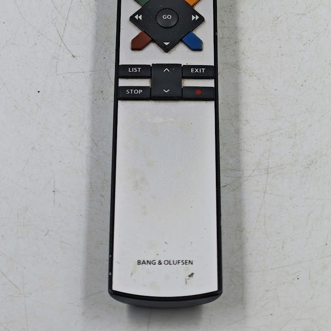 Bang & Olufsen Remote Control - Working, Missing Battery Lid