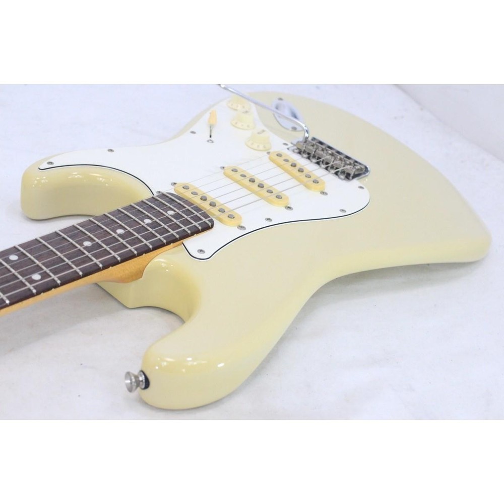 BACCHUS BST-60 Electric Guitar