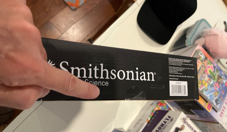 Smithsonian Rocket Science - Build Kit and Launch Reusable Rocket - never opened