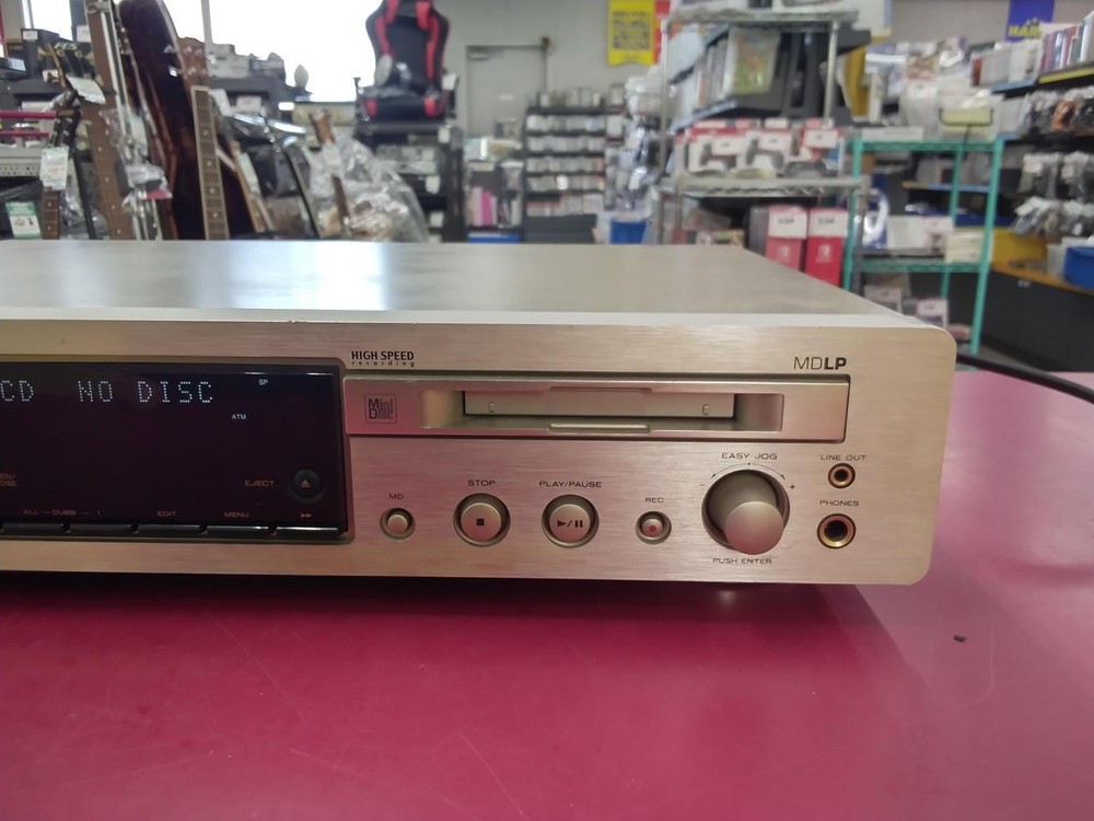 JUNK Marantz CM6001 CD/MD Combination Player Silver