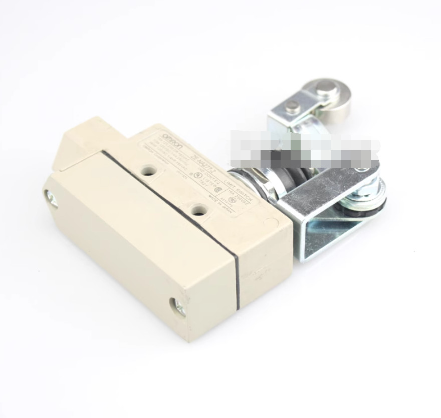 1PC NEW OMRON Limit switch ZE-QA2-2 #LL